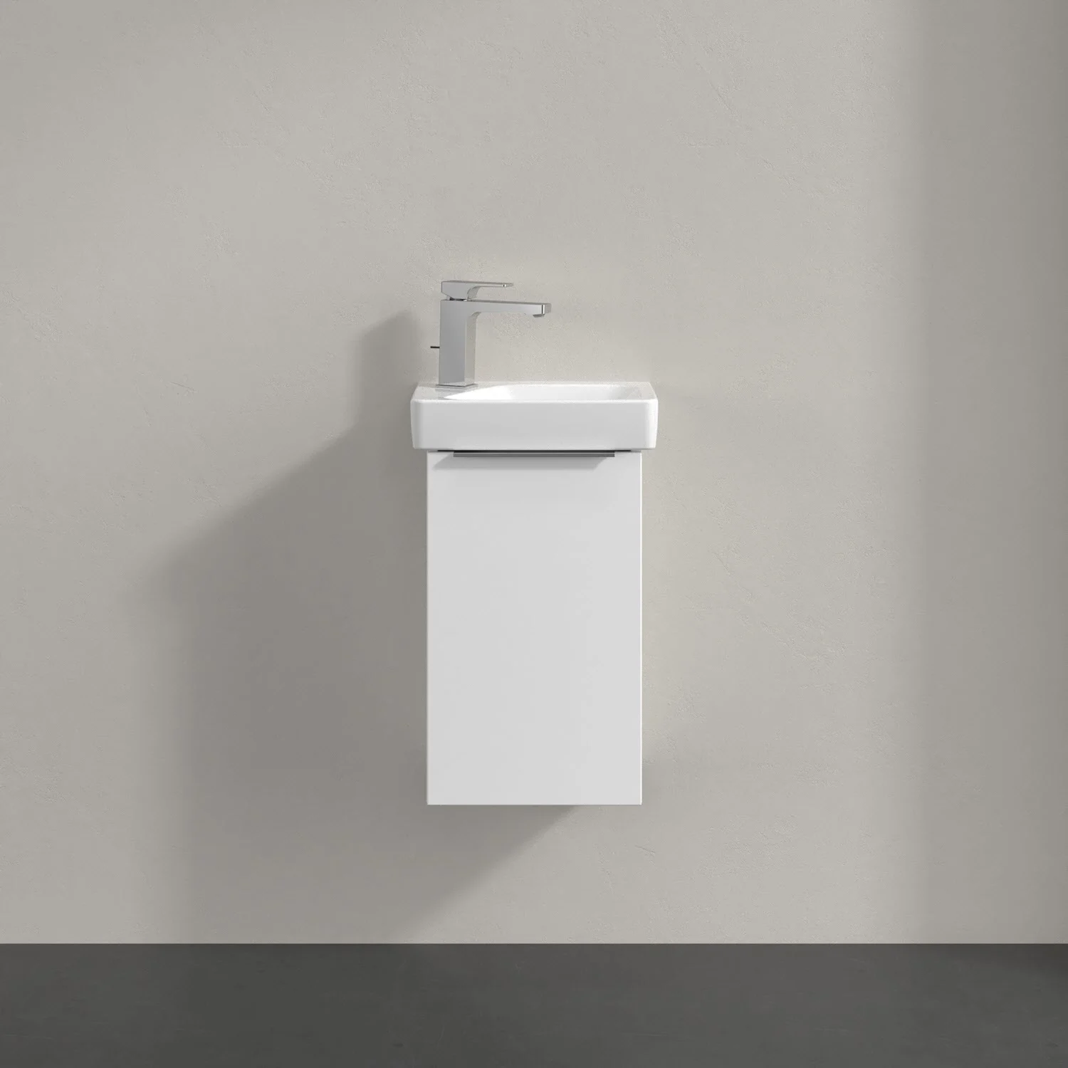 Biała umywalka z szafką na ścianie, Villeroy & Boch