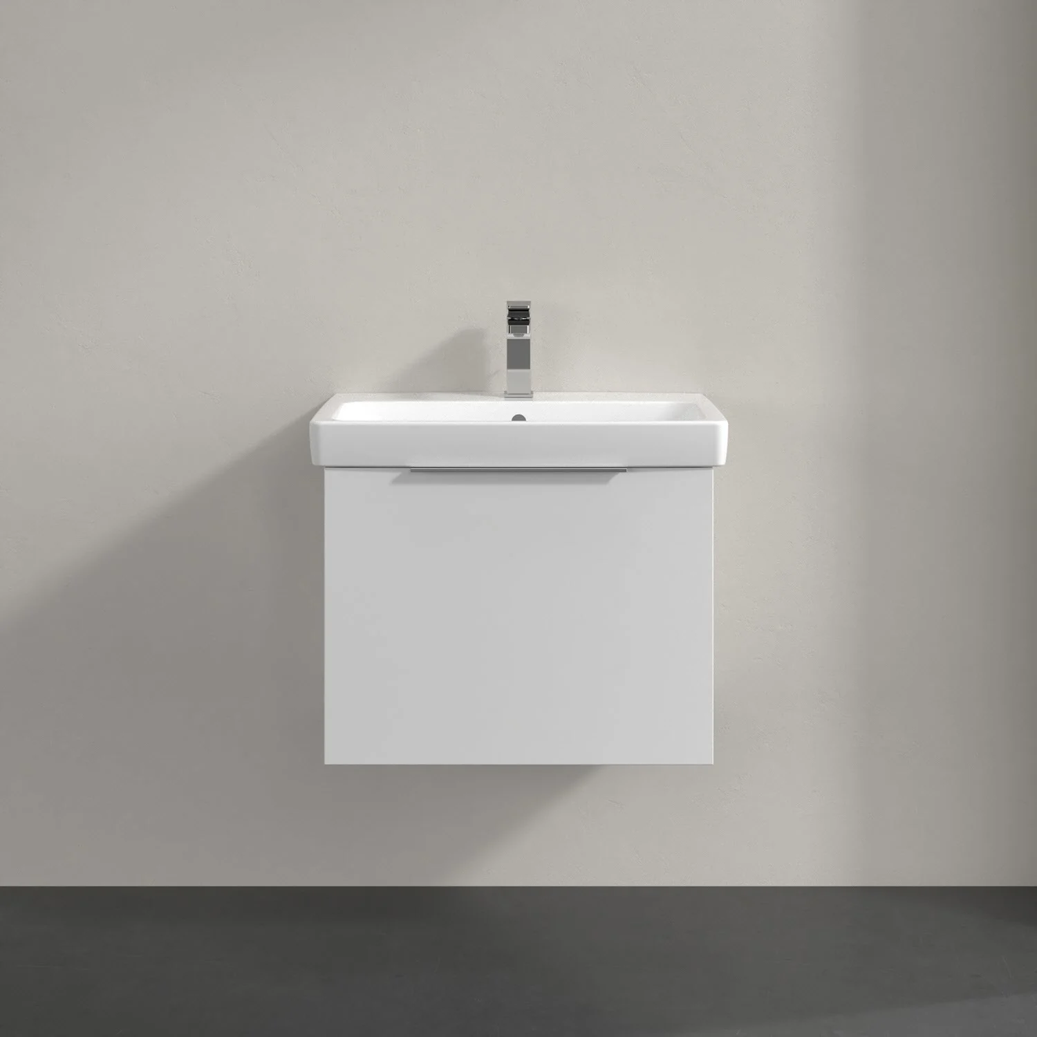 Biała umywalka z szafką w zbliżeniu, Villeroy & Boch