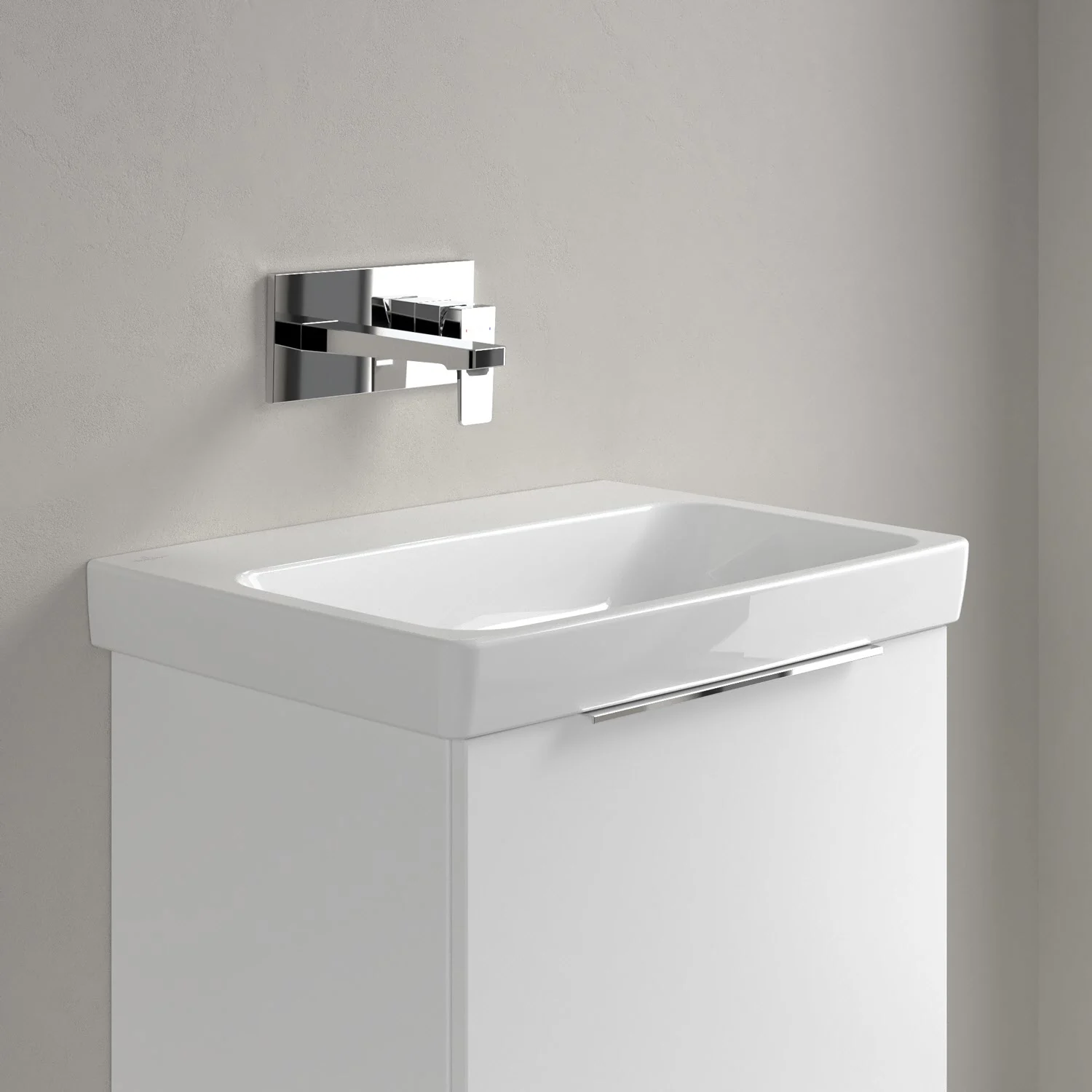 Biała umywalka z baterią ścienną zbliżenie, Villeroy & Boch