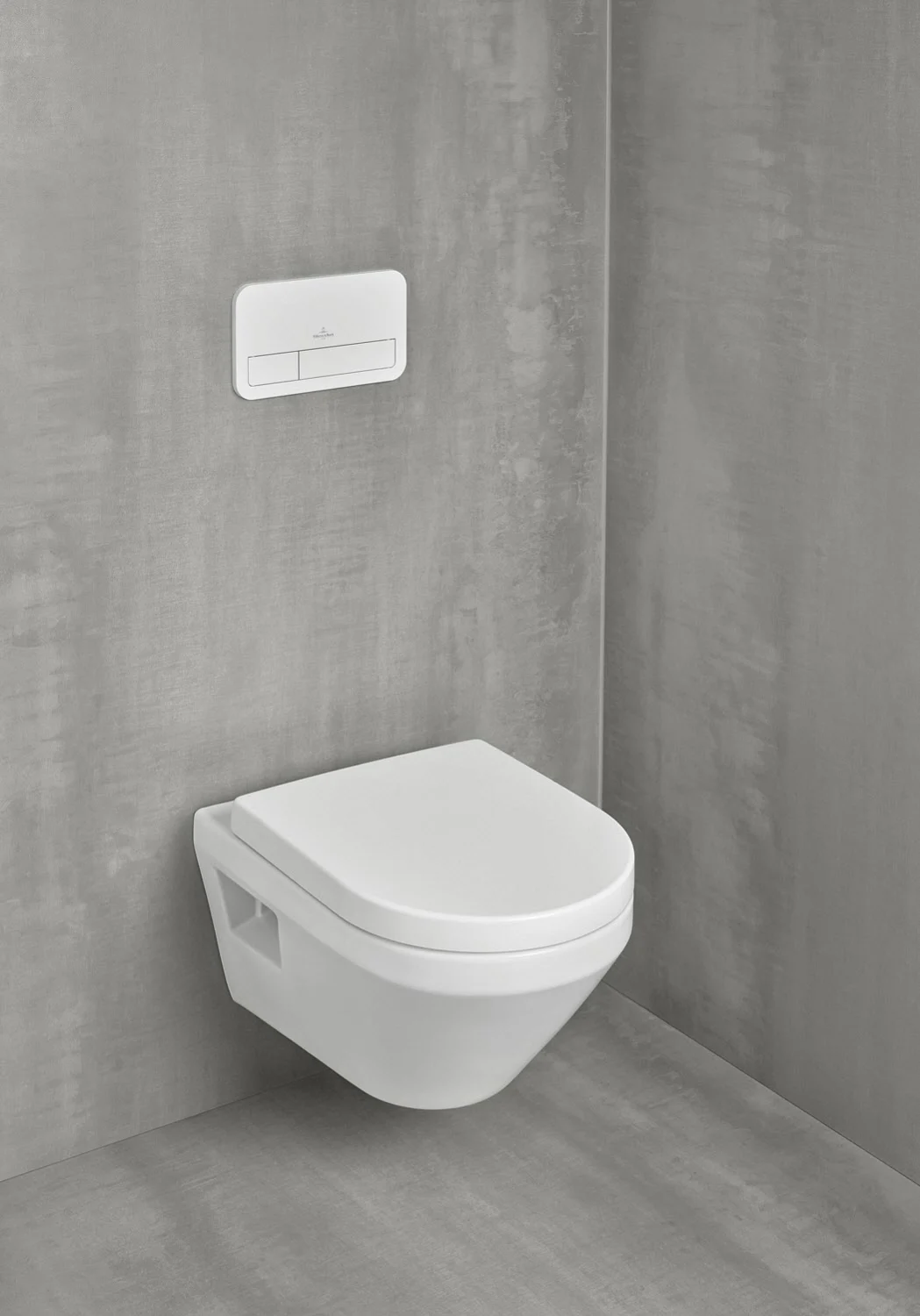 Wisząca toaleta w szarej łazience, Villeroy & Boch
