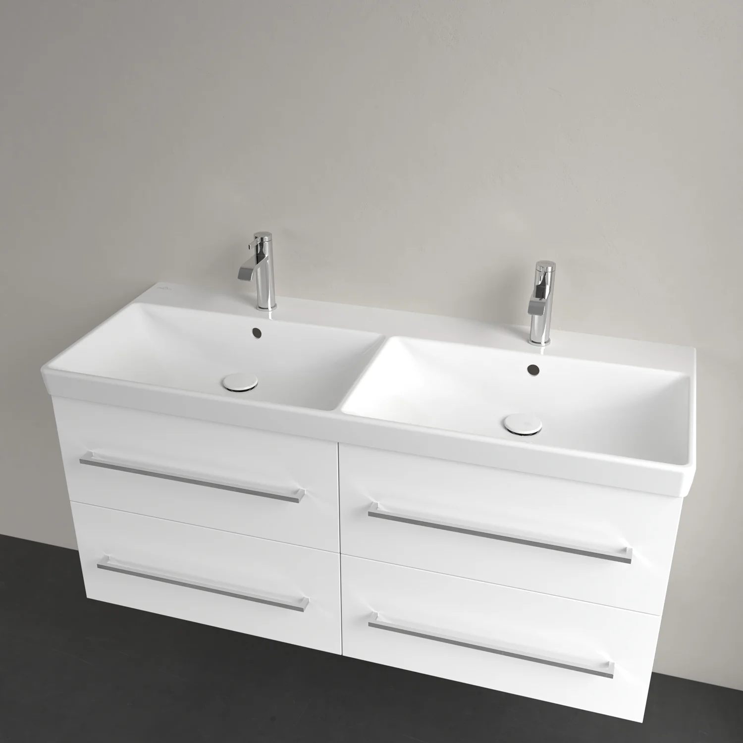 Podwójna umywalka z kranami z góry, Villeroy & Boch
