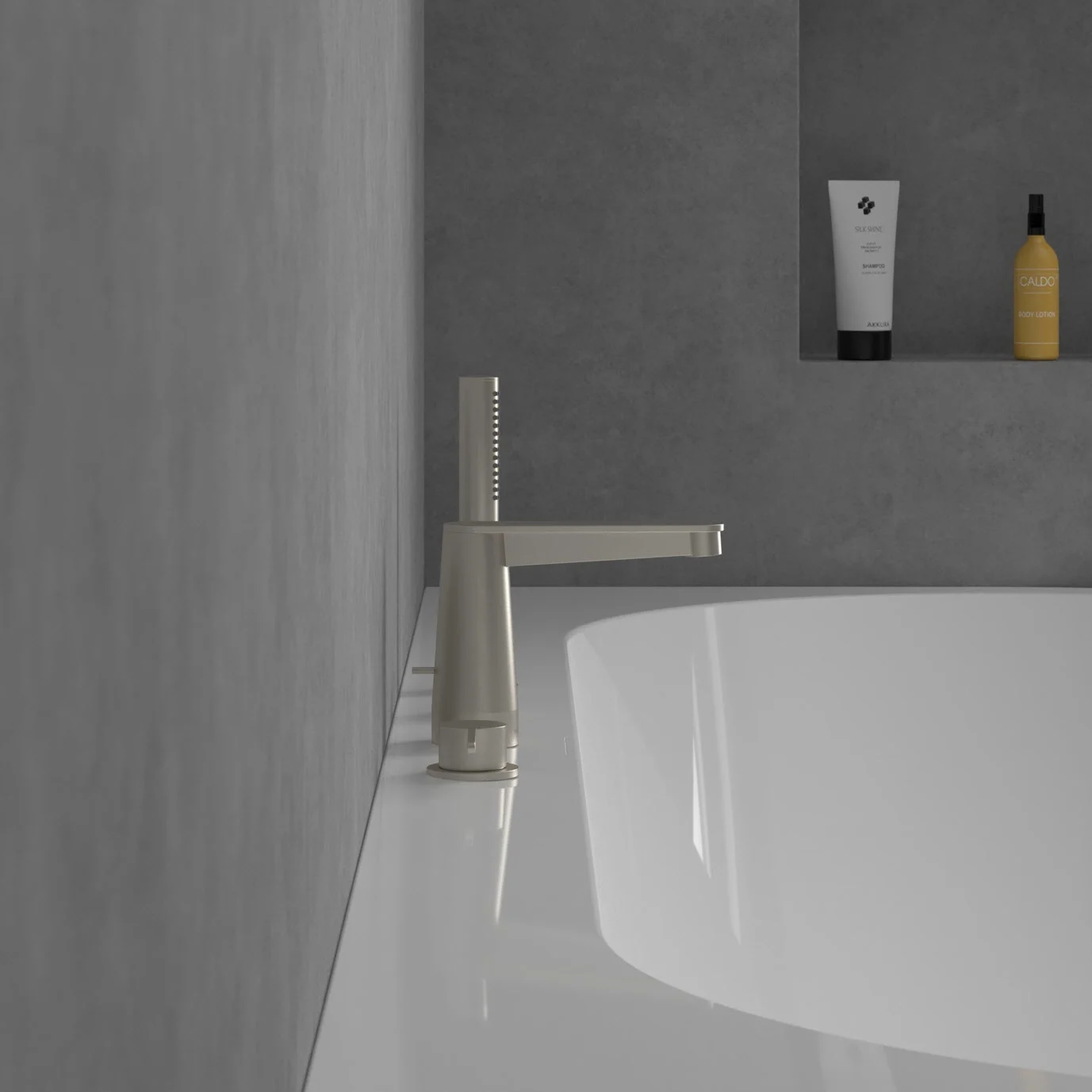 Niklowana bateria na krawędzi wanny, Villeroy & Boch