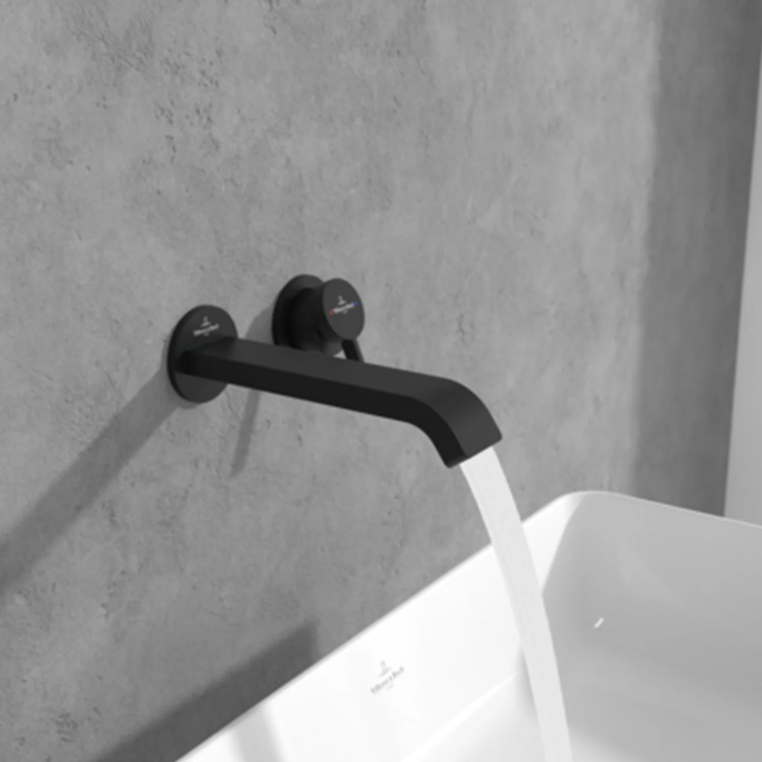 Czarna bateria ścienna z bieżącą wodą, Villeroy & Boch