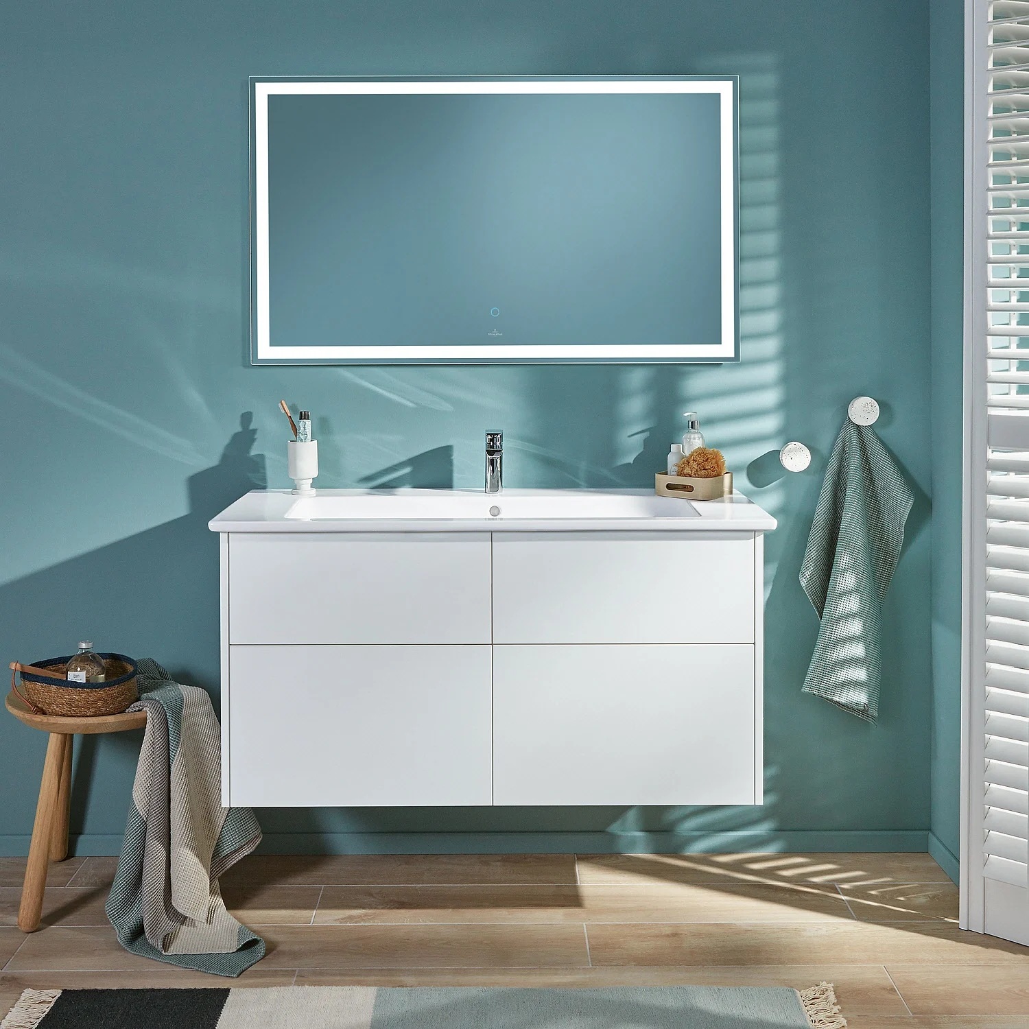 Villeroy & Boch Finero Badspiegel 120 x 70 cm mit umlaufendem LED-Lichtband Bild 9
