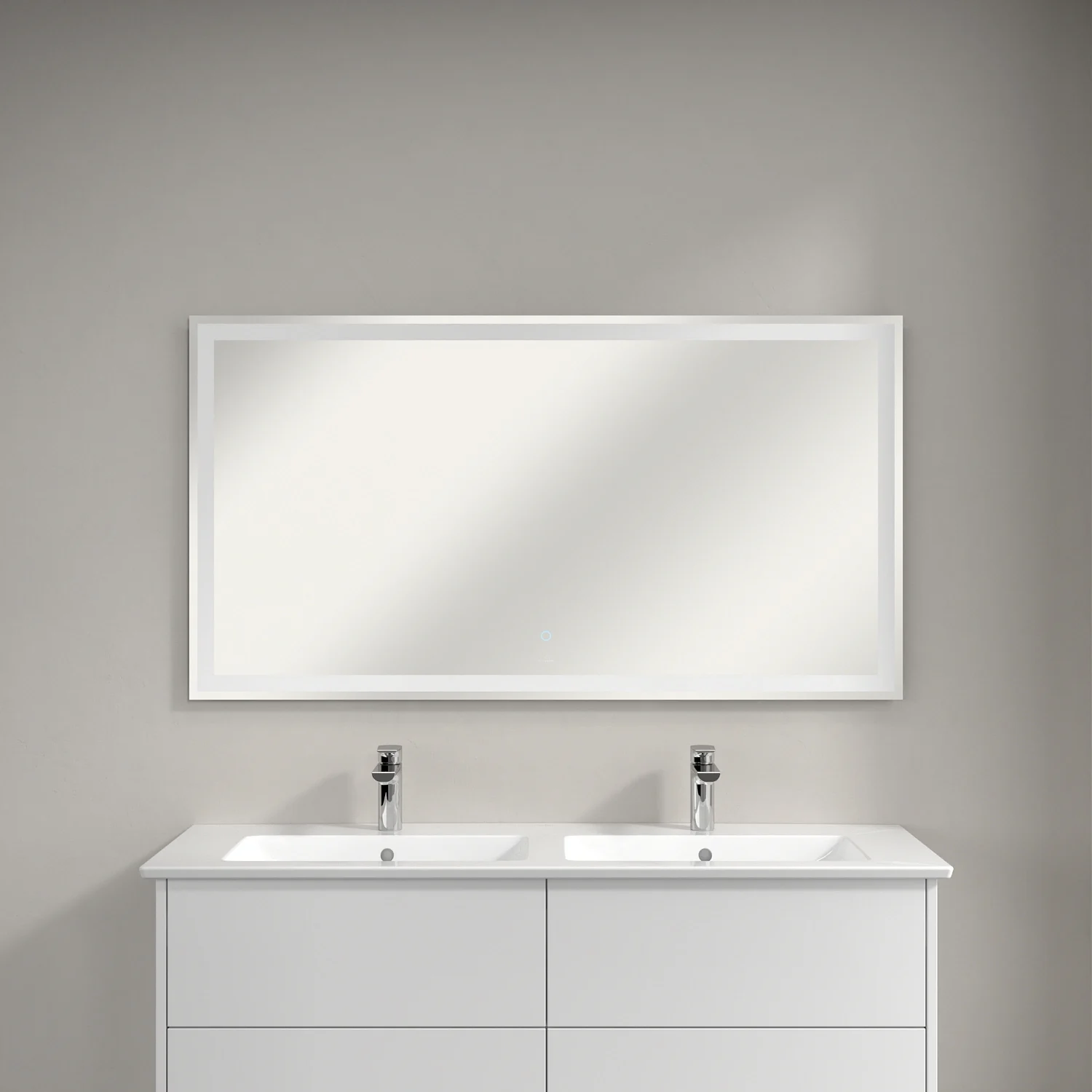 Villeroy & Boch Finero Badspiegel mit umlaufendem LED-Lichtband in den Maßen 130 x 70 cm Bild 2