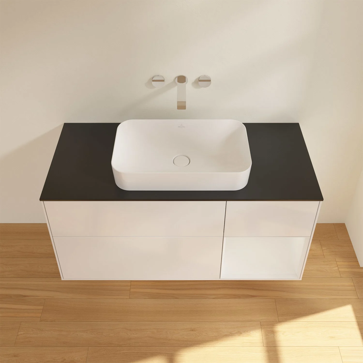 Białe meble łazienkowe z umywalką z góry, Villeroy & Boch