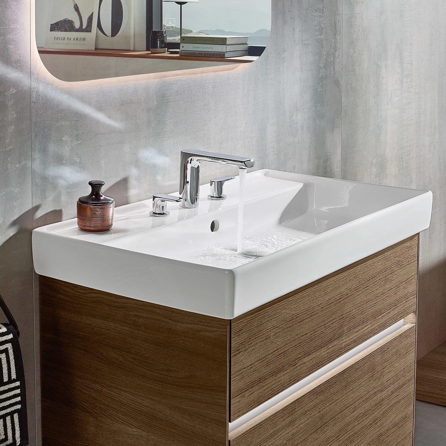 Woda płynąca z trójotworowego kranu, Villeroy & Boch