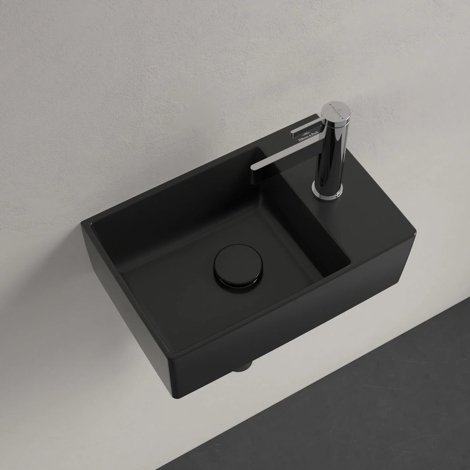 Mały czarny zlew z baterią, Villeroy & Boch
