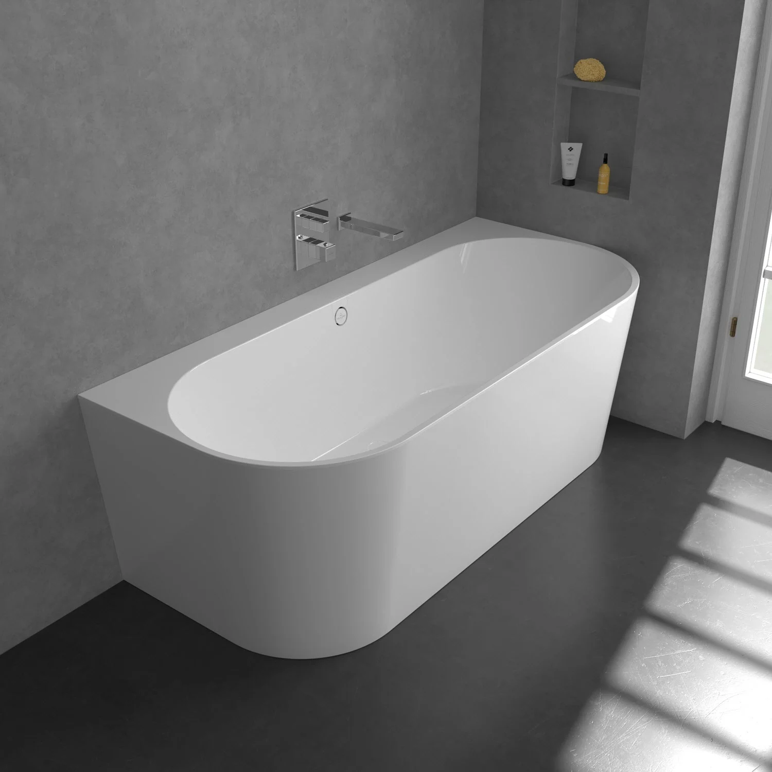 Biała wanna ze srebrną baterią w łazience, Villeroy & Boch