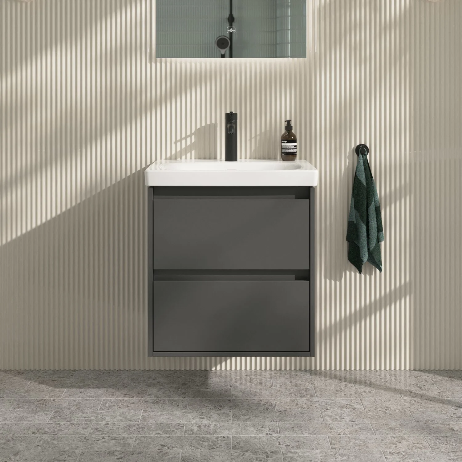 Ciemnoszare meble łazienkowe z umywalką, Villeroy & Boch