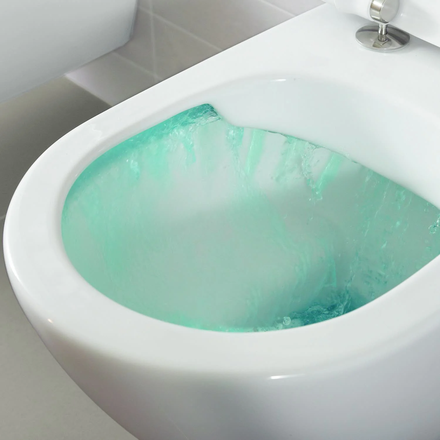 Villeroy & Boch Subway 2.0 Tiefspül-WC spülrandlos, wandhängend, mit DirectFlush Bild 4