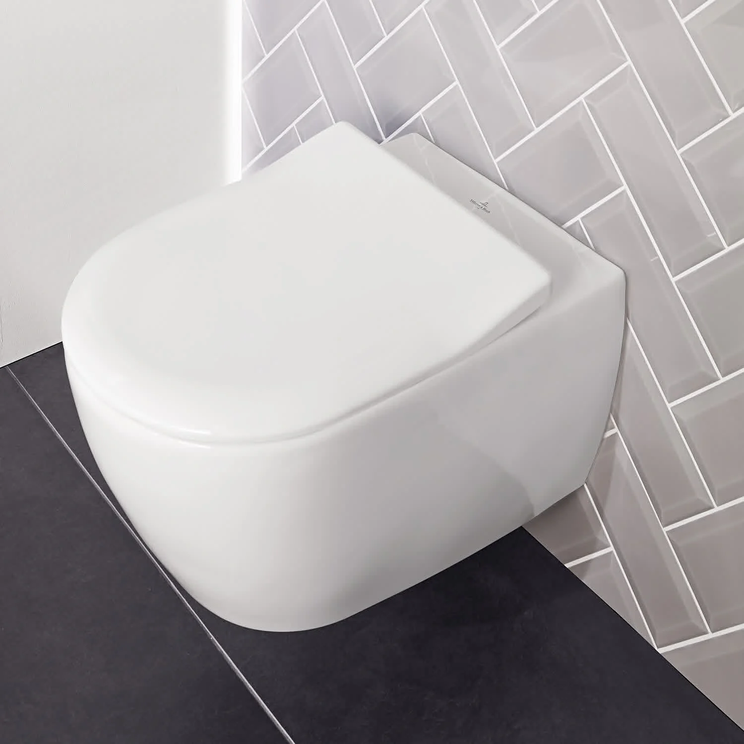 Villeroy & Boch Subway 2.0 Tiefspül-WC spülrandlos, wandhängend, mit DirectFlush Bild 6