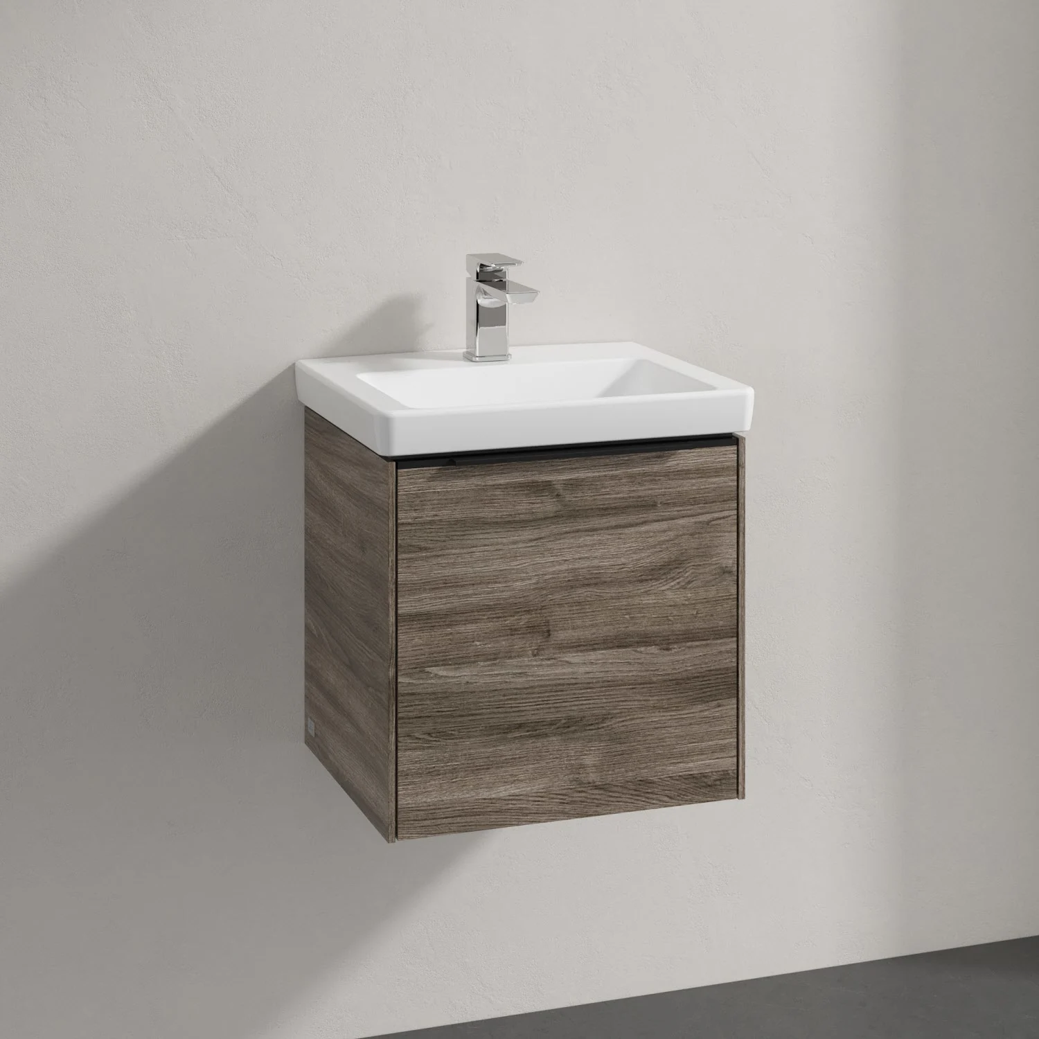 Umywalka w drewnianym wyglądzie z szafką z bliska, Villeroy & Boch
