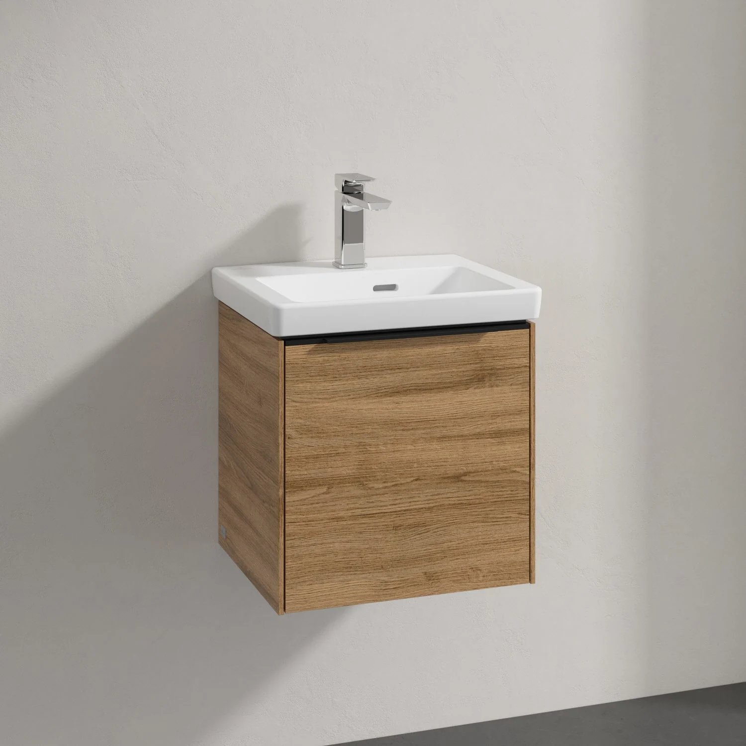 Dębowa szafka z umywalką na ścianie, Villeroy & Boch