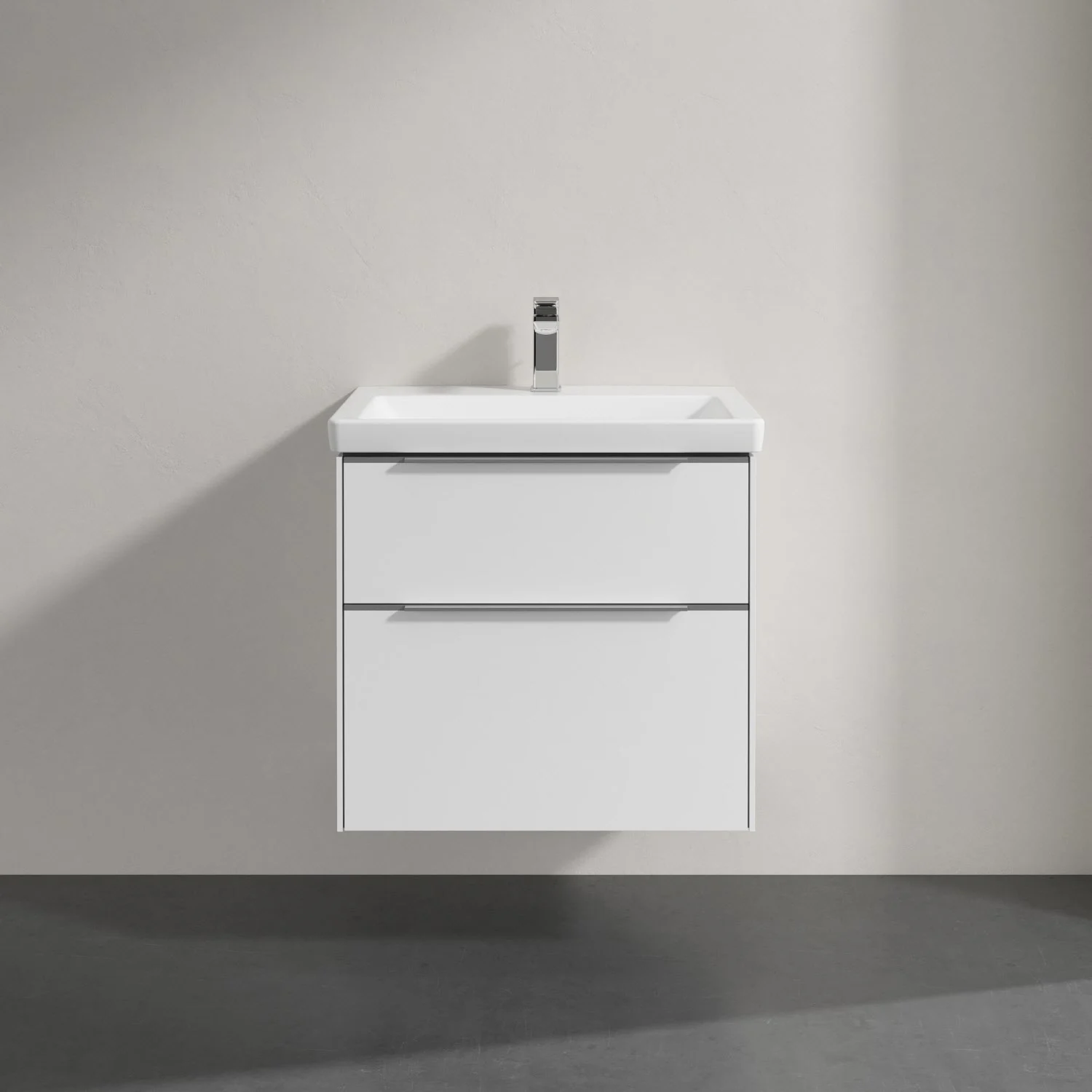 Biała umywalka z szafką w zbliżeniu, Villeroy & Boch