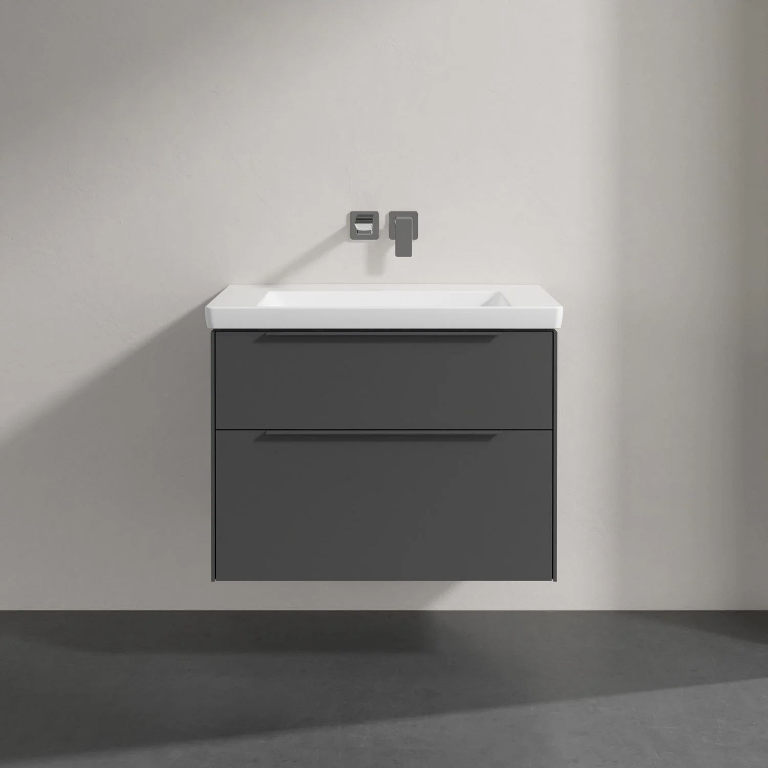 Szara umywalka z baterią w zbliżeniu, Villeroy & Boch