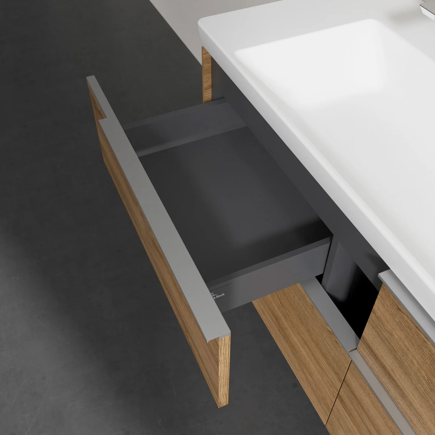 Zbliżenie otwartej drewnianej szafki z szufladami w łazience, Villeroy & Boch