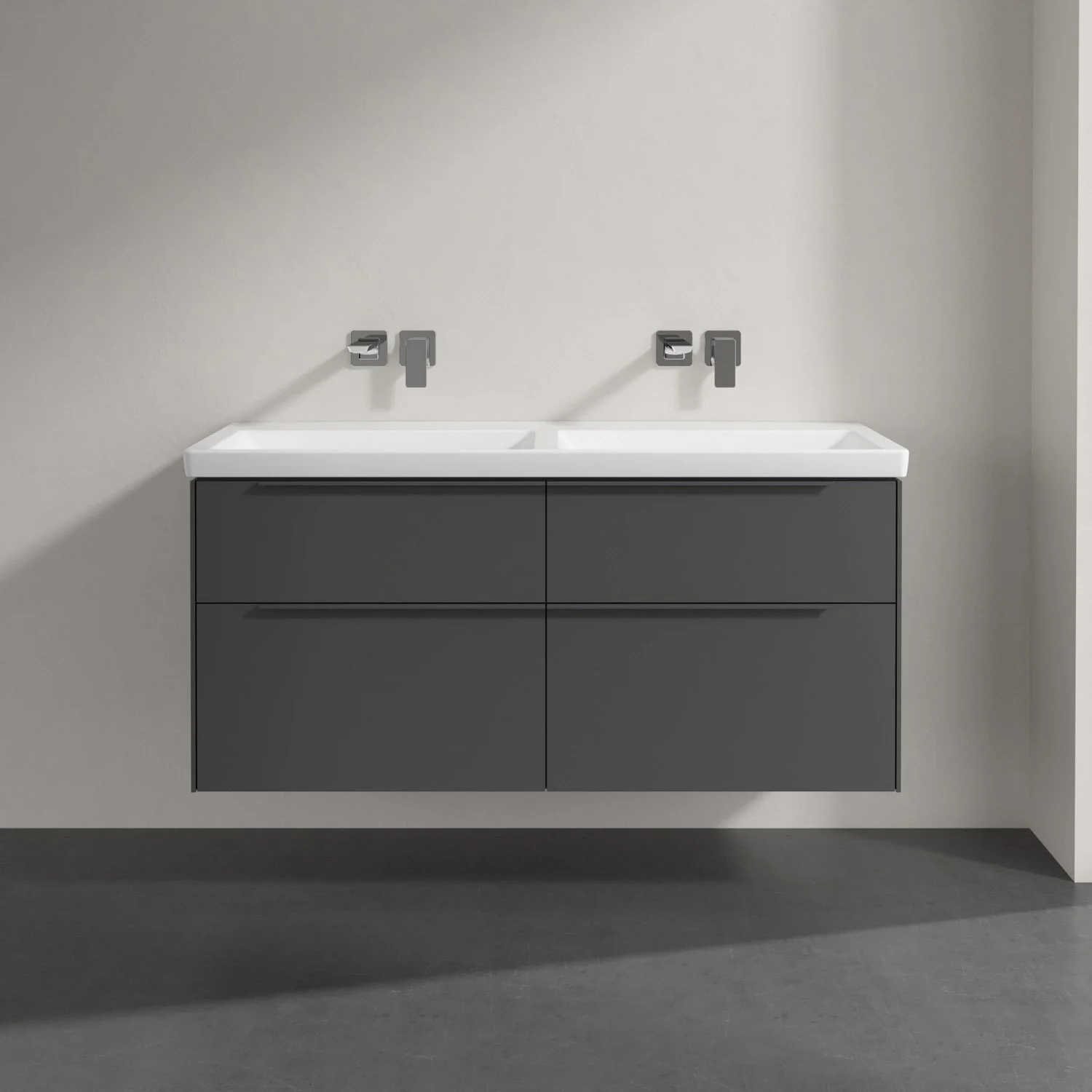 Szara umywalka z nowoczesnymi armaturami, Villeroy & Boch