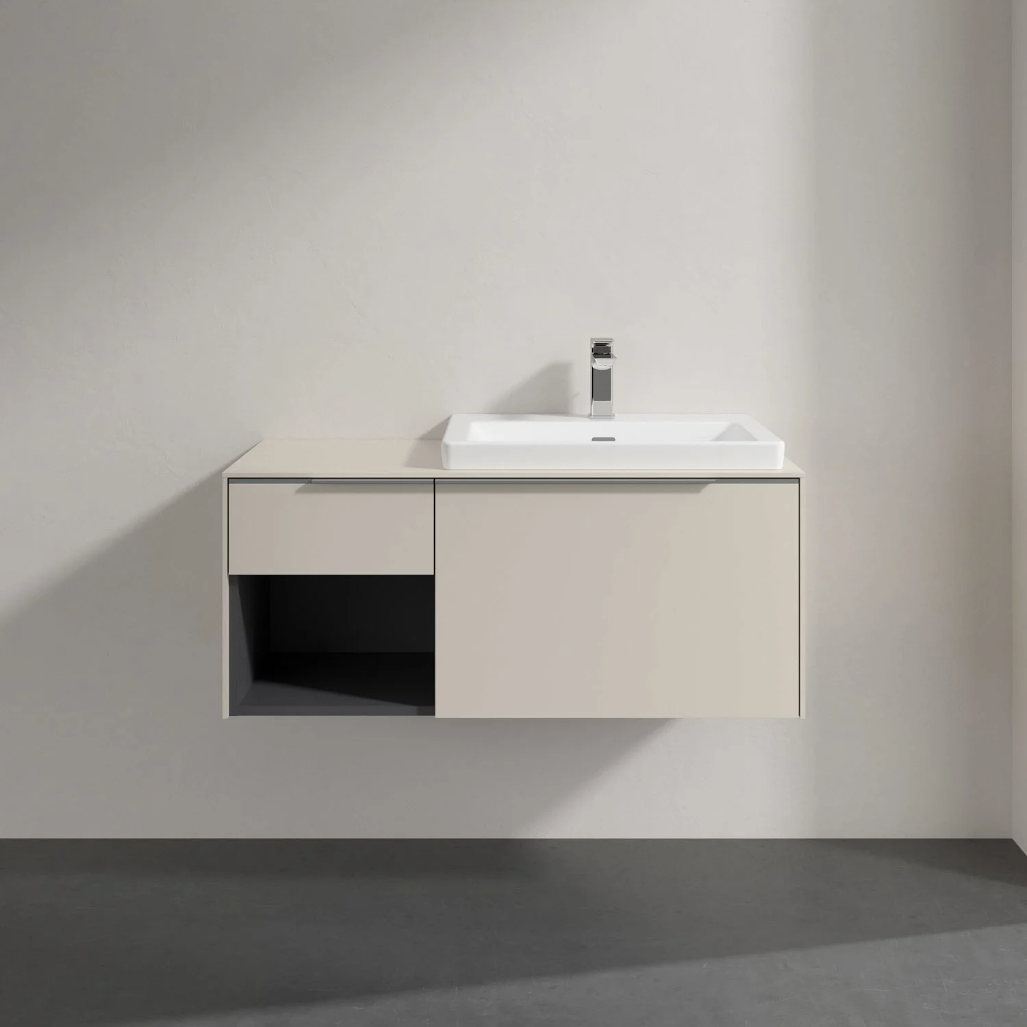 Umywalka z szafką w jasnym otoczeniu, Villeroy & Boch