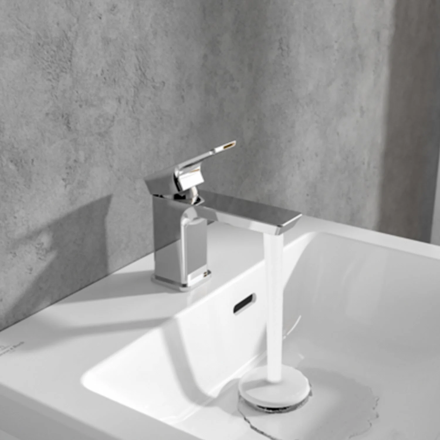Chromowany kran z bieżącą wodą w łazience, Villeroy & Boch