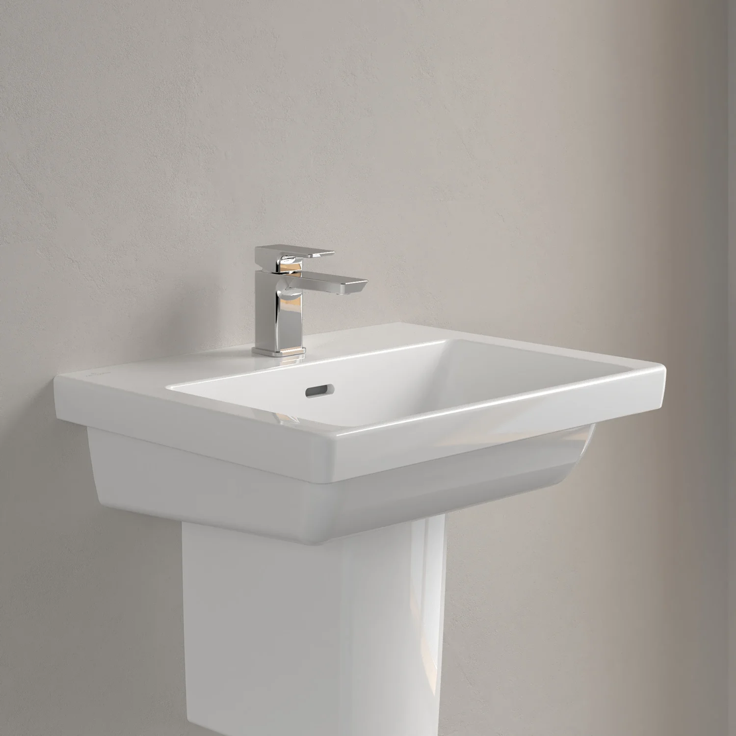 Biała umywalka z baterią na ścianie, Villeroy & Boch