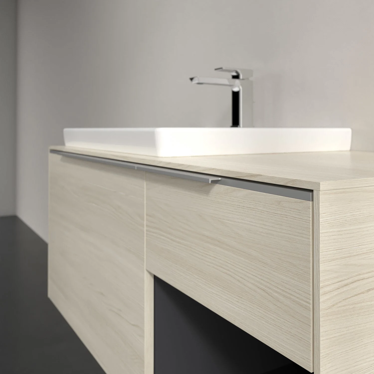 Umywalka z jasną drewnianą szafką zbliżenie, Villeroy & Boch