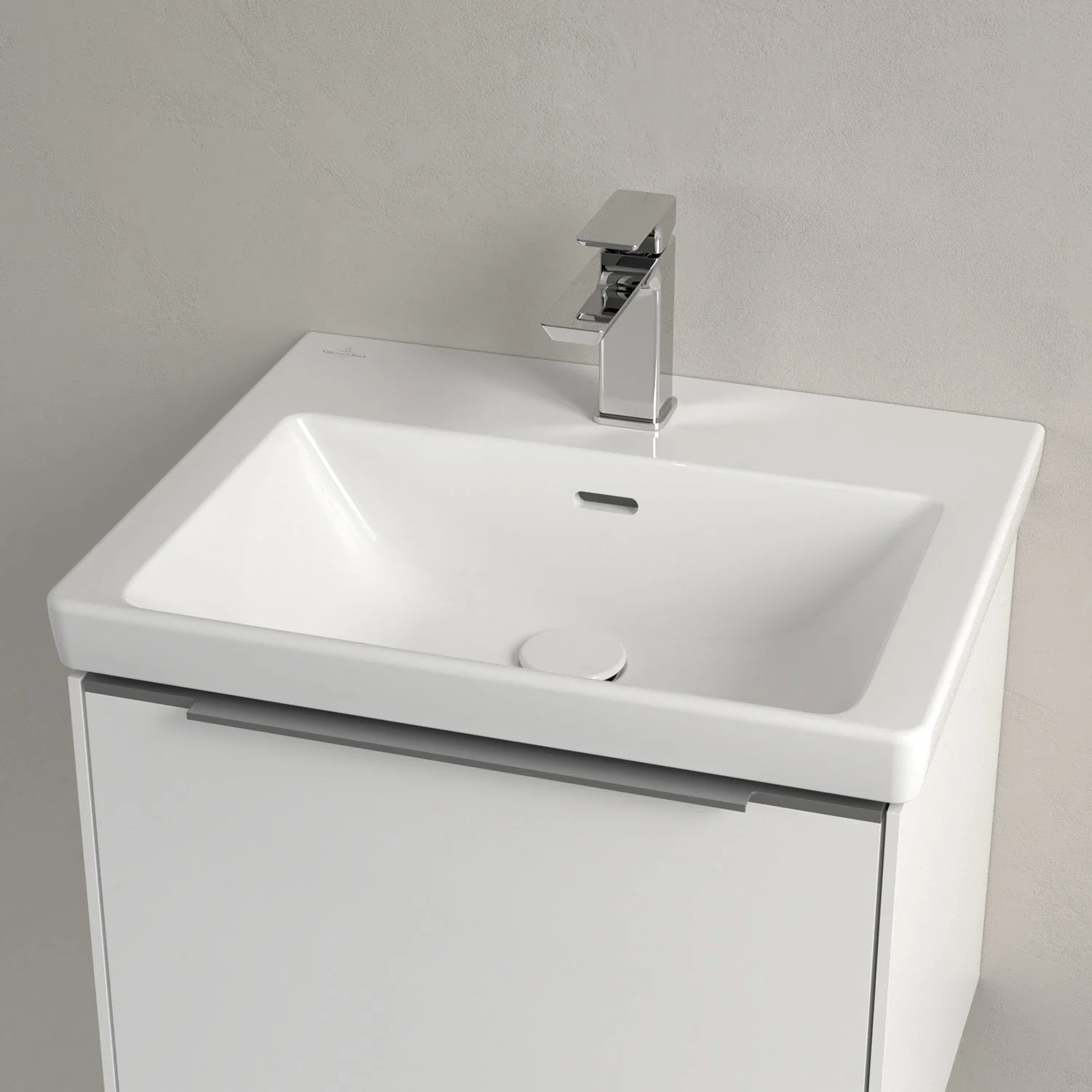 Umywalka z baterią w zbliżeniu, Villeroy & Boch