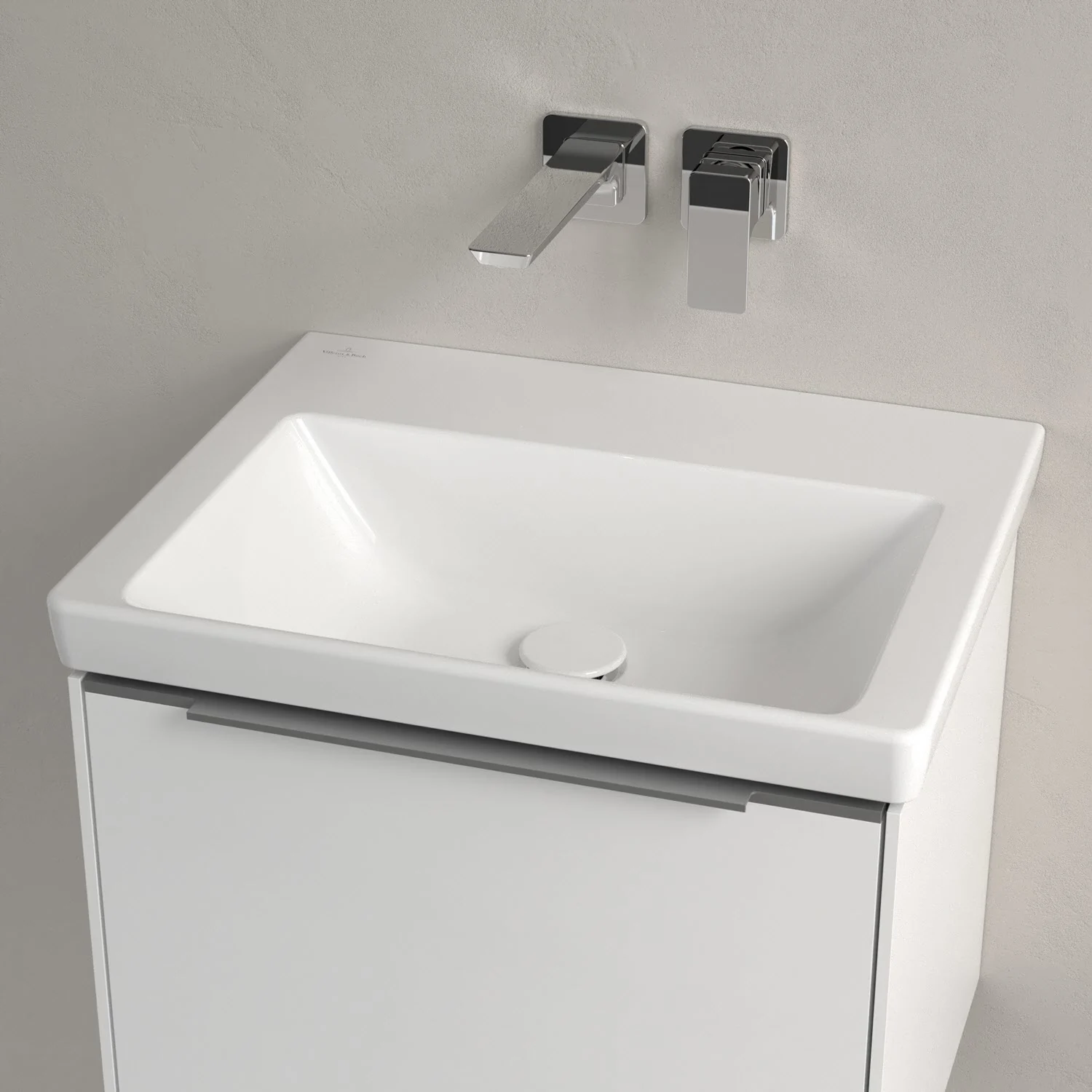 Pojedyncza umywalka z baterią ścienną w łazience, Villeroy & Boch