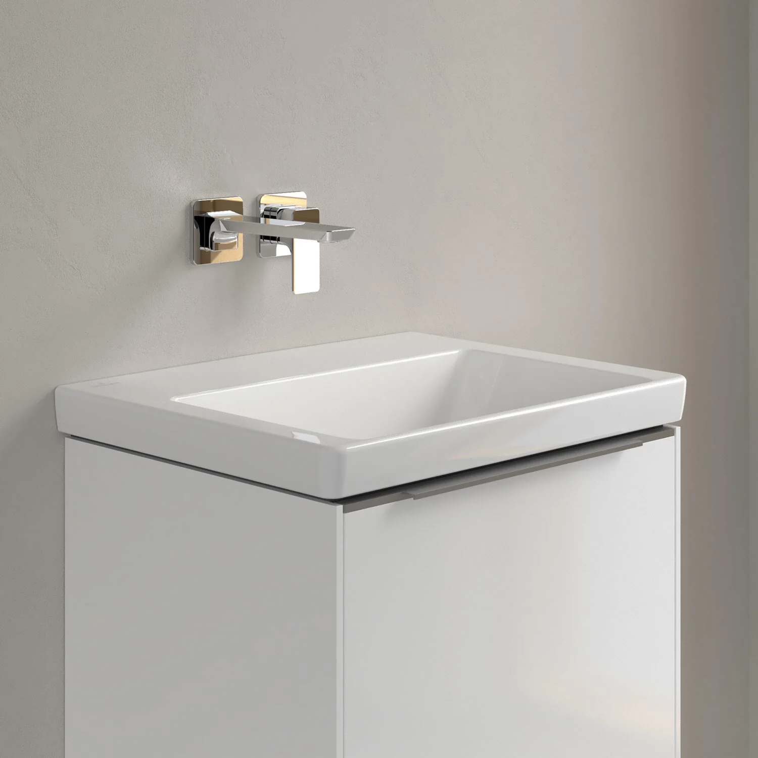 Umywalka z baterią ścienną zbliżenie, Villeroy & Boch