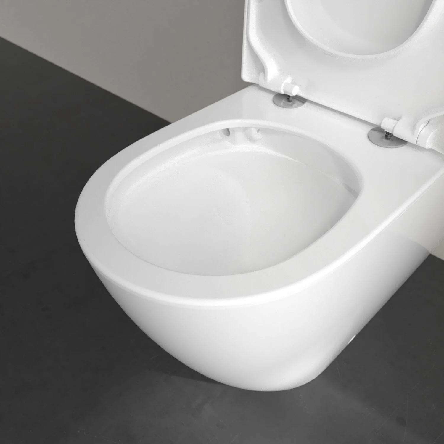Zbliżenie białej toalety w łazience, Villeroy & Boch
