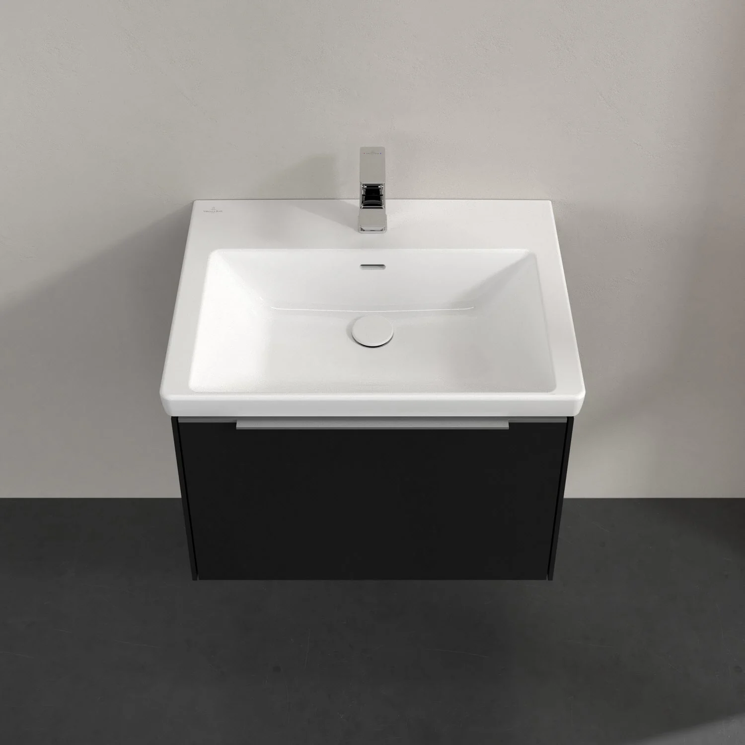 Umywalka z czarną szafką w zbliżeniu, Villeroy & Boch