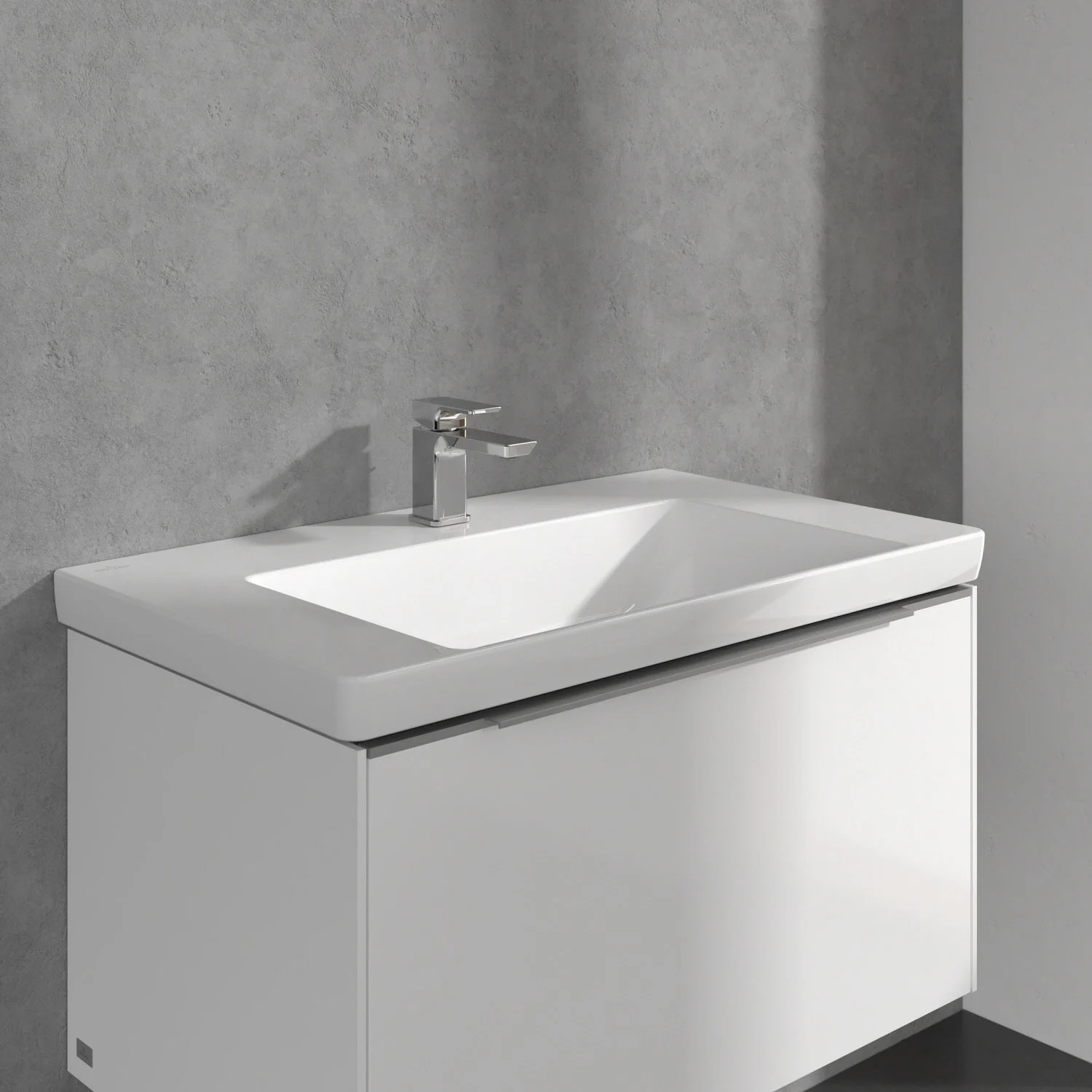 Umywalka z chromowaną baterią w łazience, Villeroy & Boch