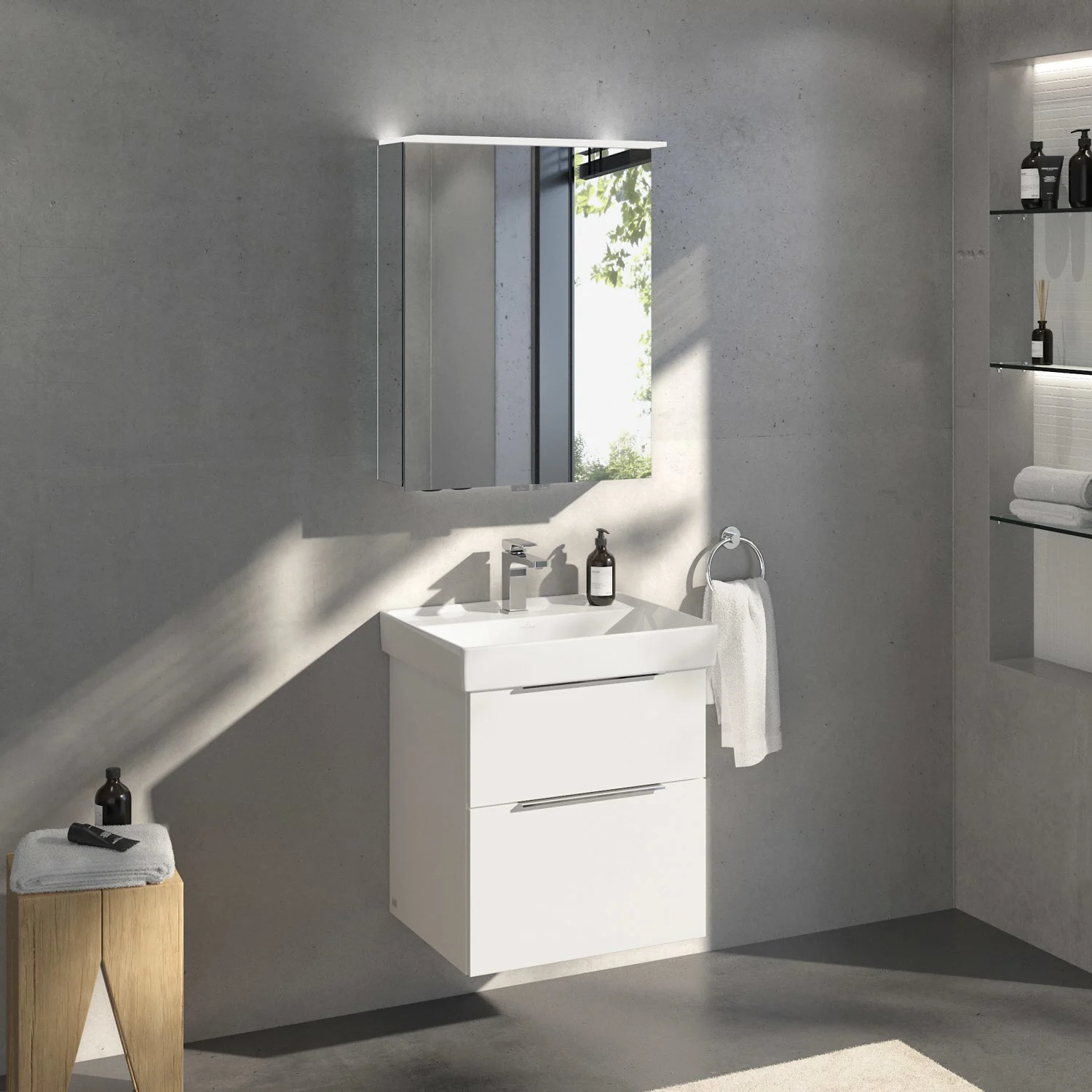 Villeroy & Boch Taro Spiegelschrank 60,7 cm mit 2 Türen, Lichtsegel, Waschplatzbeleuchtung und Vergrößerungsspiegel Bild 12
