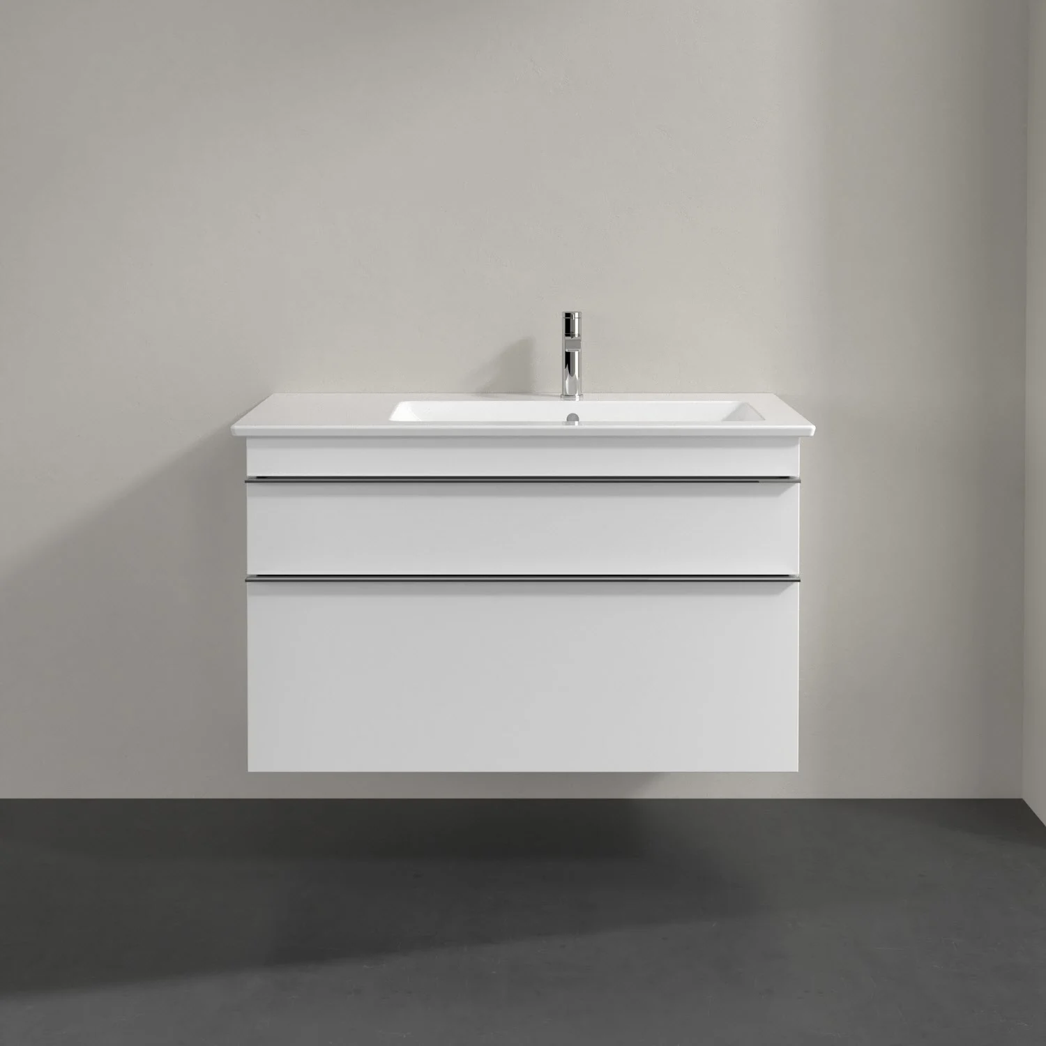 Biała umywalka z dwiema szufladami w łazience, Villeroy & Boch