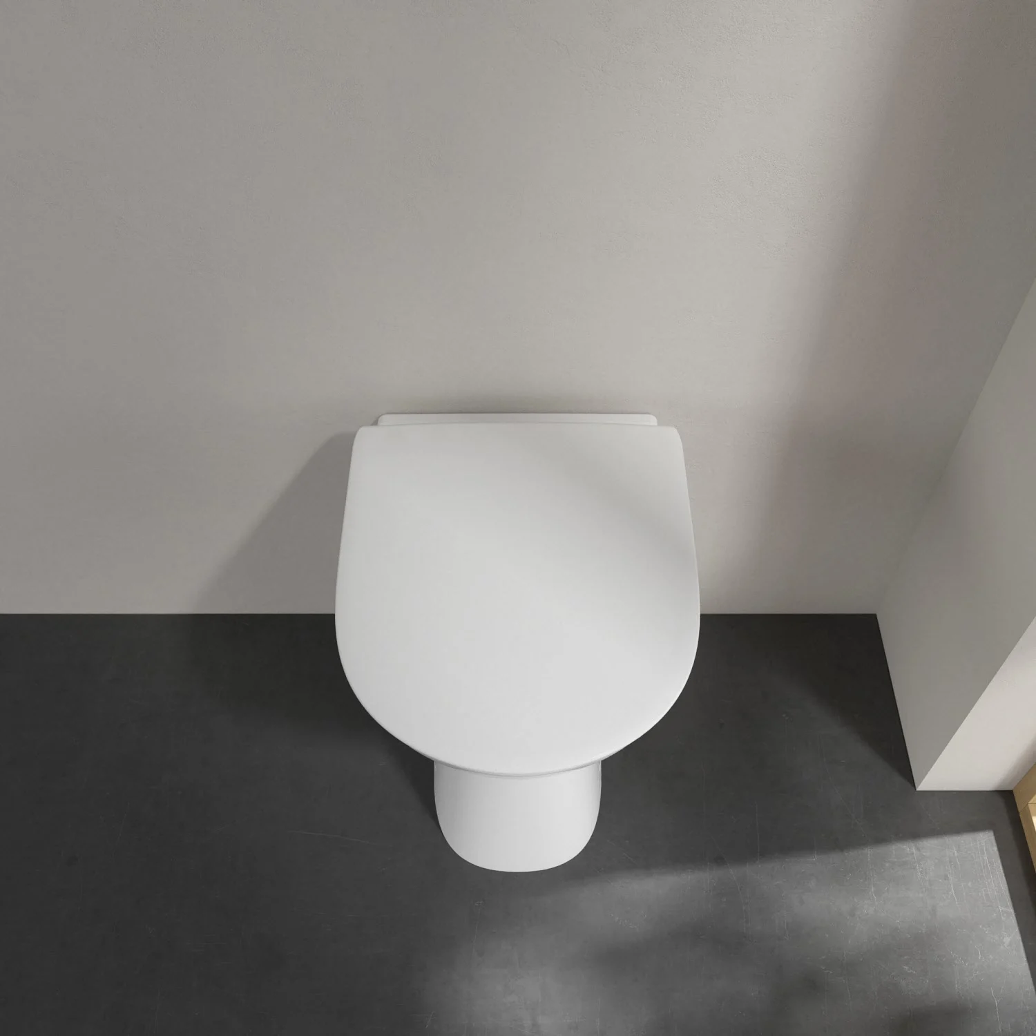 Wolnostojąca toaleta z góry w łazience, Villeroy & Boch