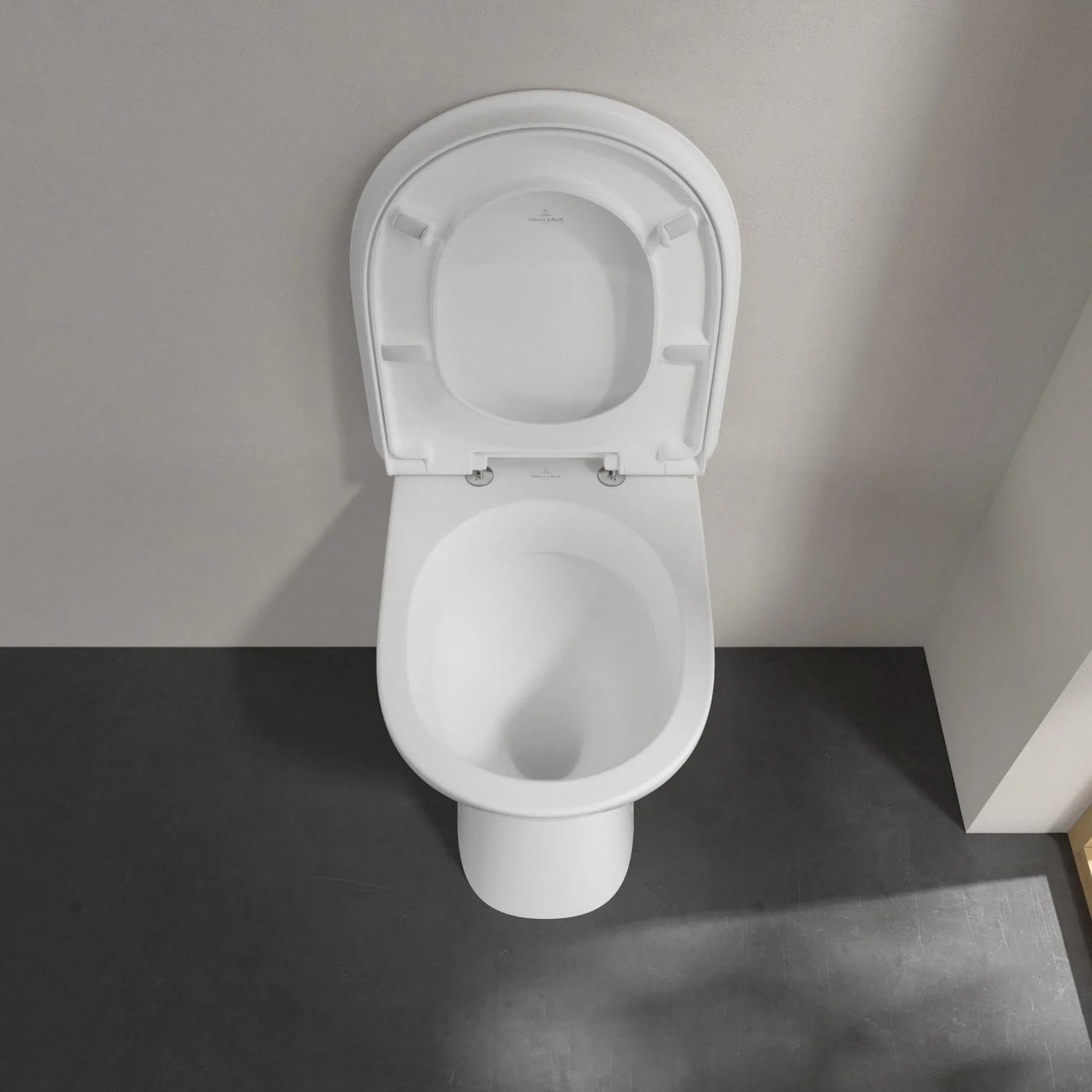Biała toaleta z otwartą pokrywą z góry, Villeroy & Boch