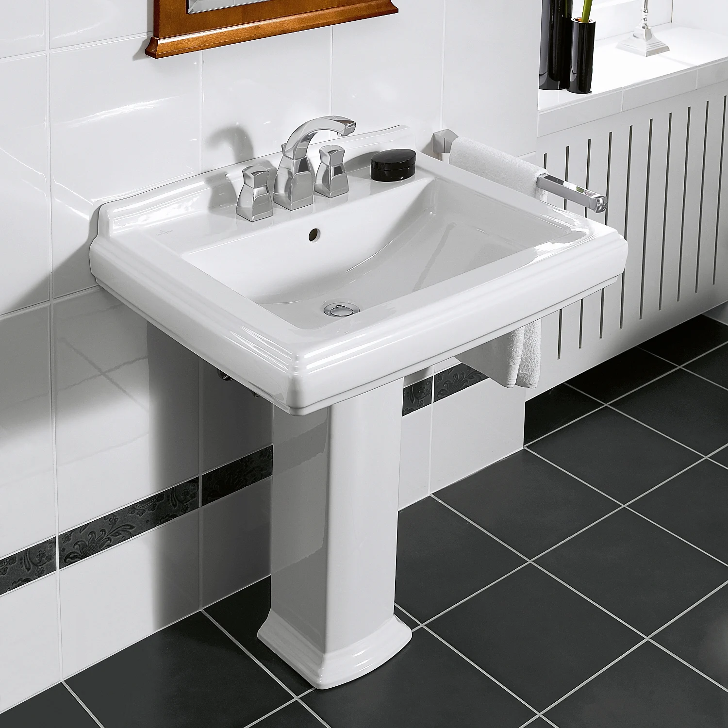 Villeroy & Boch Hommage Standsäule für Waschtische 65,5 bis 75,5 cm Bild 3