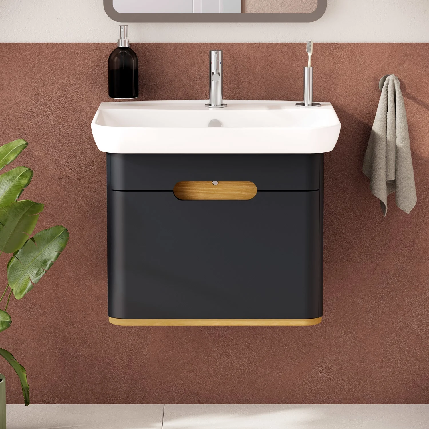 Czarna umywalka z drewnianymi detalami w łazience, Vitra