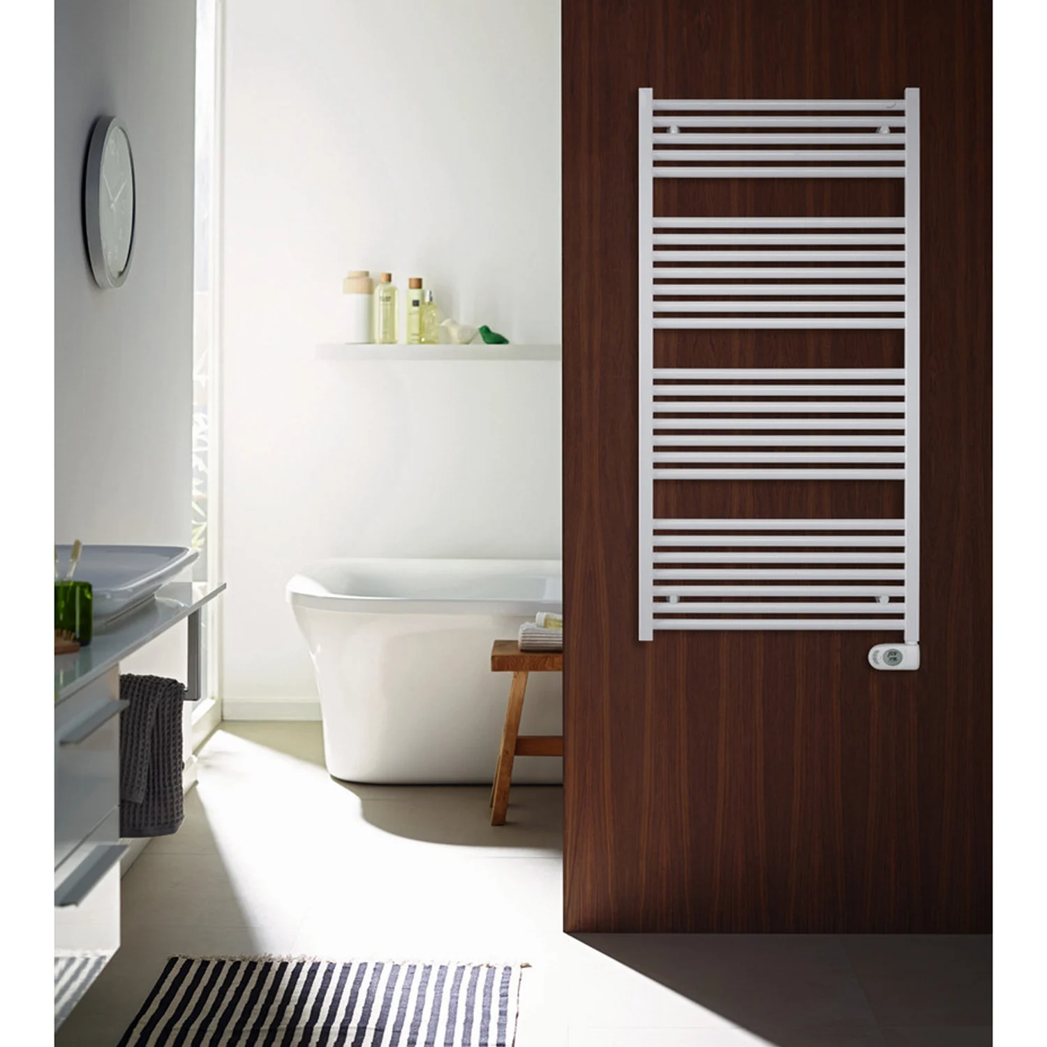 Zehnder Zeno ZNE-150-060/MD Badheizkörper 60 x 158,2 cm mit Heizstab Musa Eco Bild 2