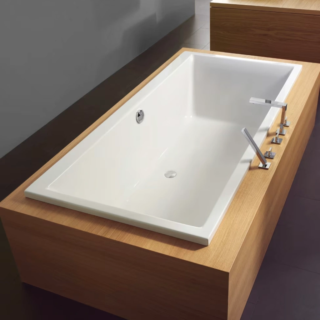 Rechteckige Badewanne von Steinkamp in Weiß