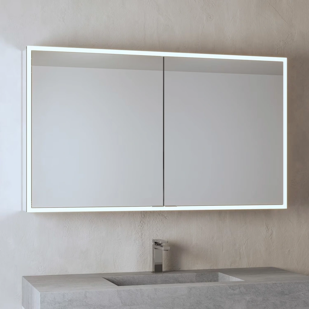 Beleuchteter Spiegelschrank von Alluvion