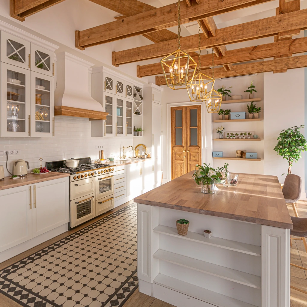 Helle, offene, moderne Küche im Landhausstil