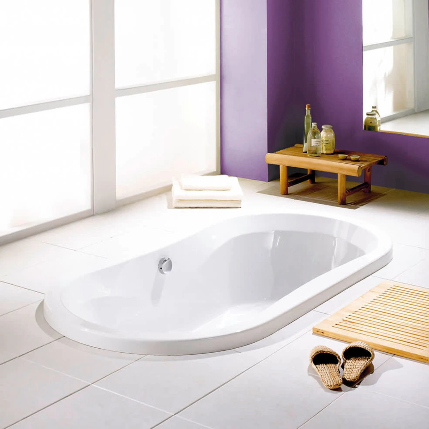 Steinkamp Life Ovalbadewanne, 190 x 90 cm, weiß, aus Acryl mit Glasfaser-Polyester-Verstärkung, mittig seitlich versetztes Ablaufloch und Überlauf, Fassungsvermögen ca. 230 L