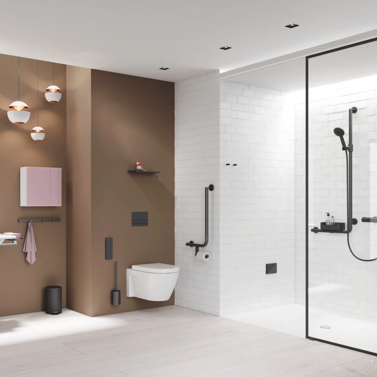 Bad mit Montageplatten an denen mobile Lösungen für barrierefreie Bäder angebracht werden können