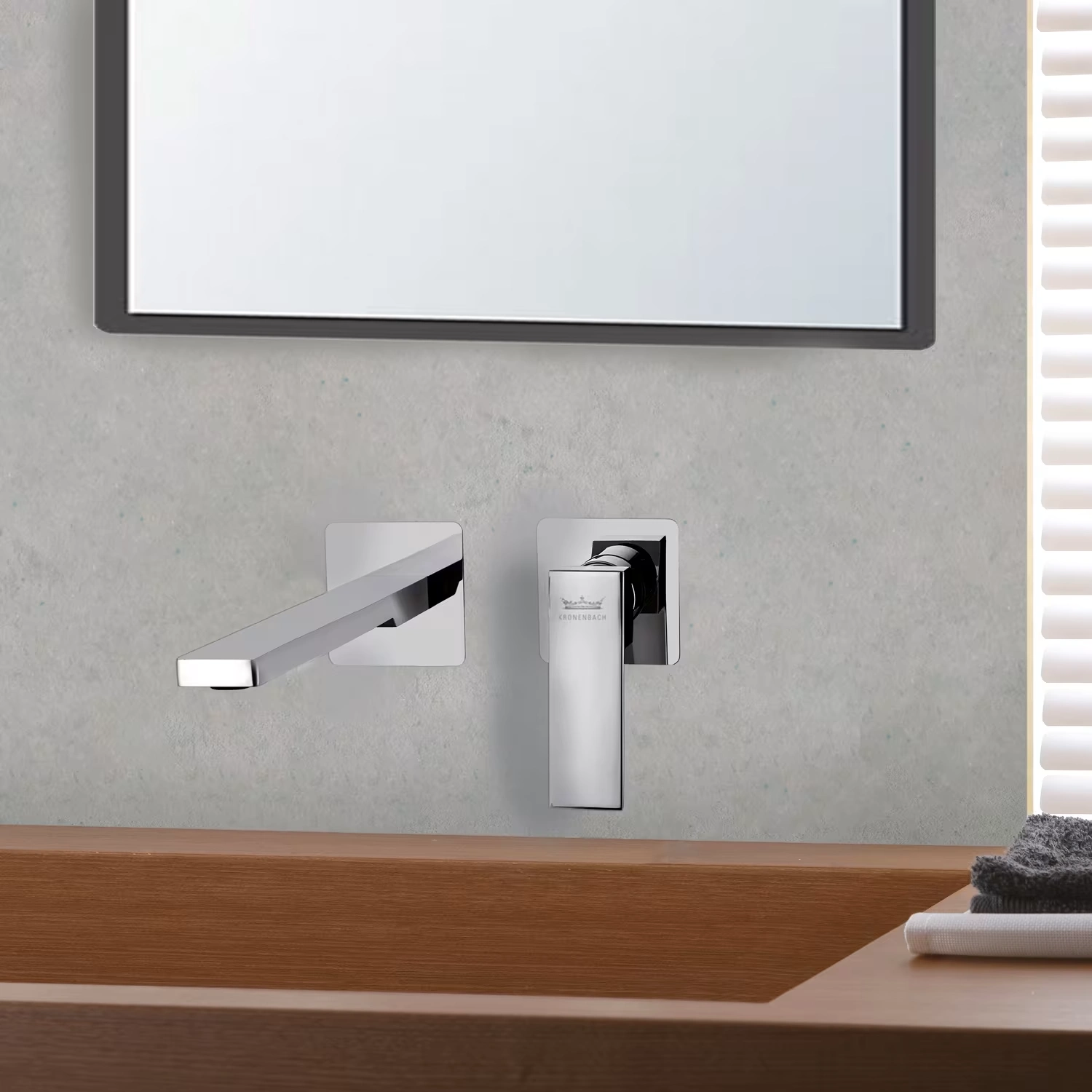 Kronenbach Quara 2.0 Waschtisch-Wandarmatur in Chrom in einem eleganten Bad
