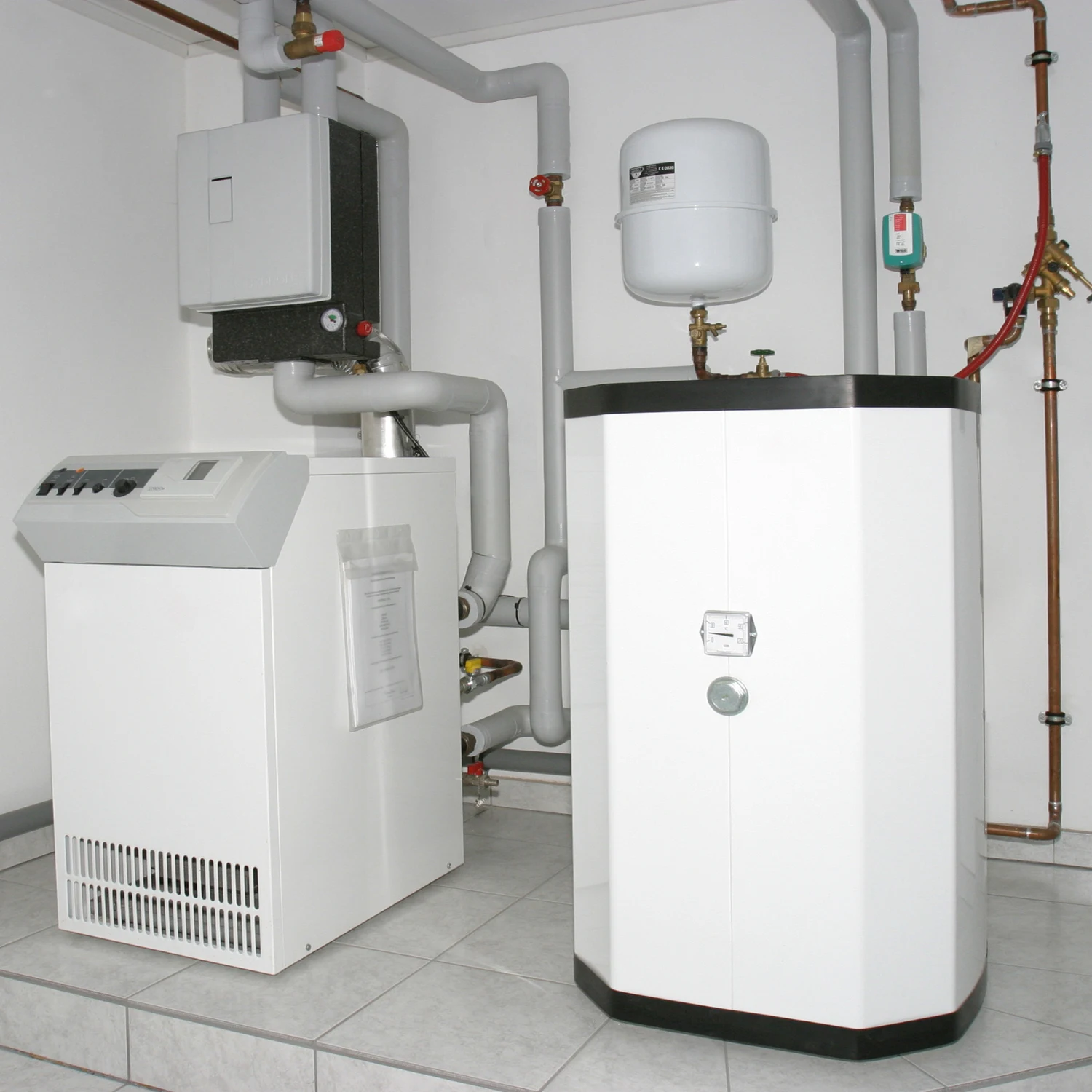 Gasheizung in einem Keller