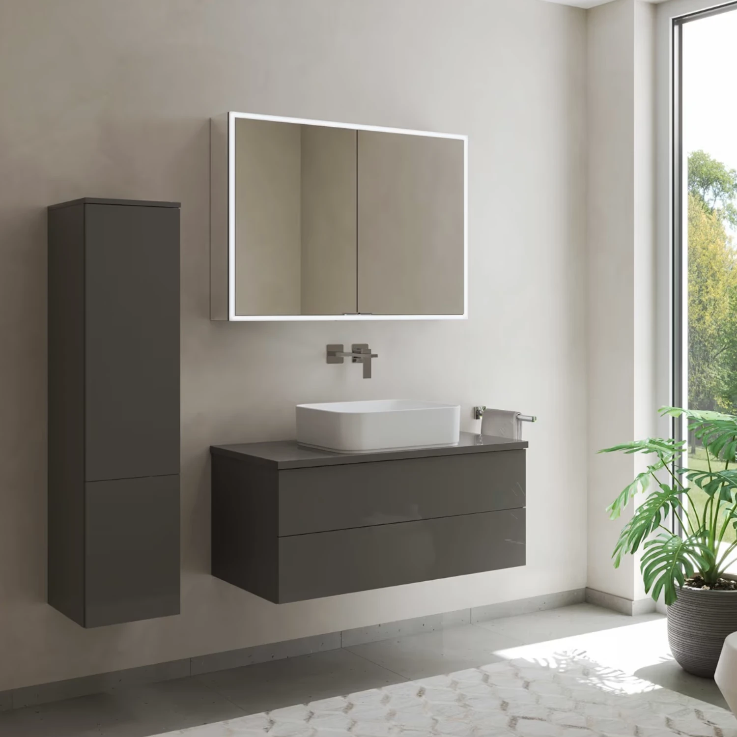 Kronenbach Cube 2.0 Spiegelschrank in einem modernen, hellen Bad