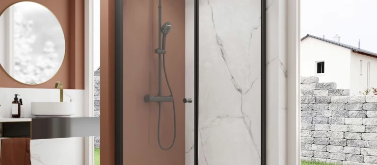 Duschrückwand montieren – Anleitung, Materialien & Profi-Tipps für eine perfekte Montage